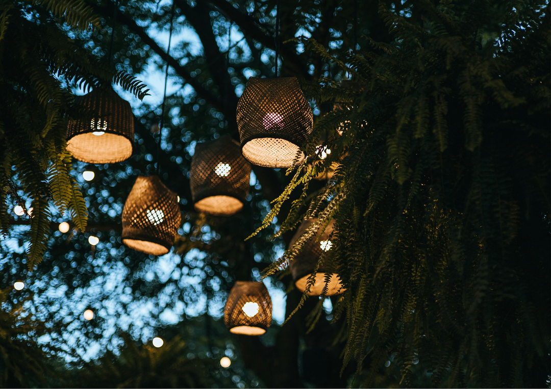 De la chambre au jardin | la double vie des lampes de chevet