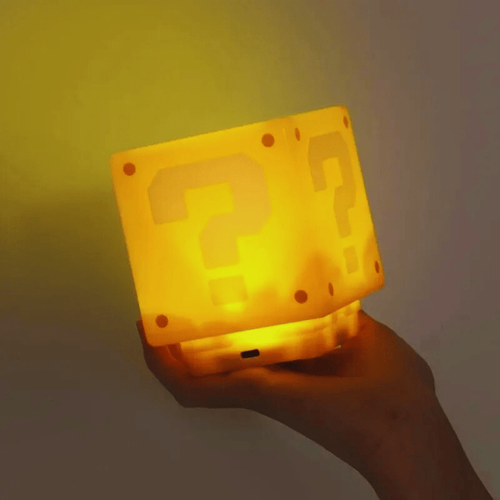 Mes lampes de chevet ® jaune Lampe de chevet Mario